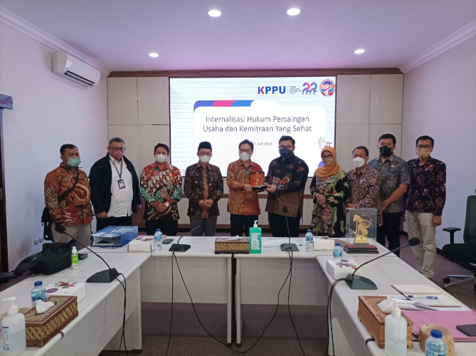 KPPU Siap Mengawal Percepatan Pembangunan Ekonomi Kabupaten Kediri Dalam Perspektif Persaingan Usaha dan Kemitraan Yang Sehat